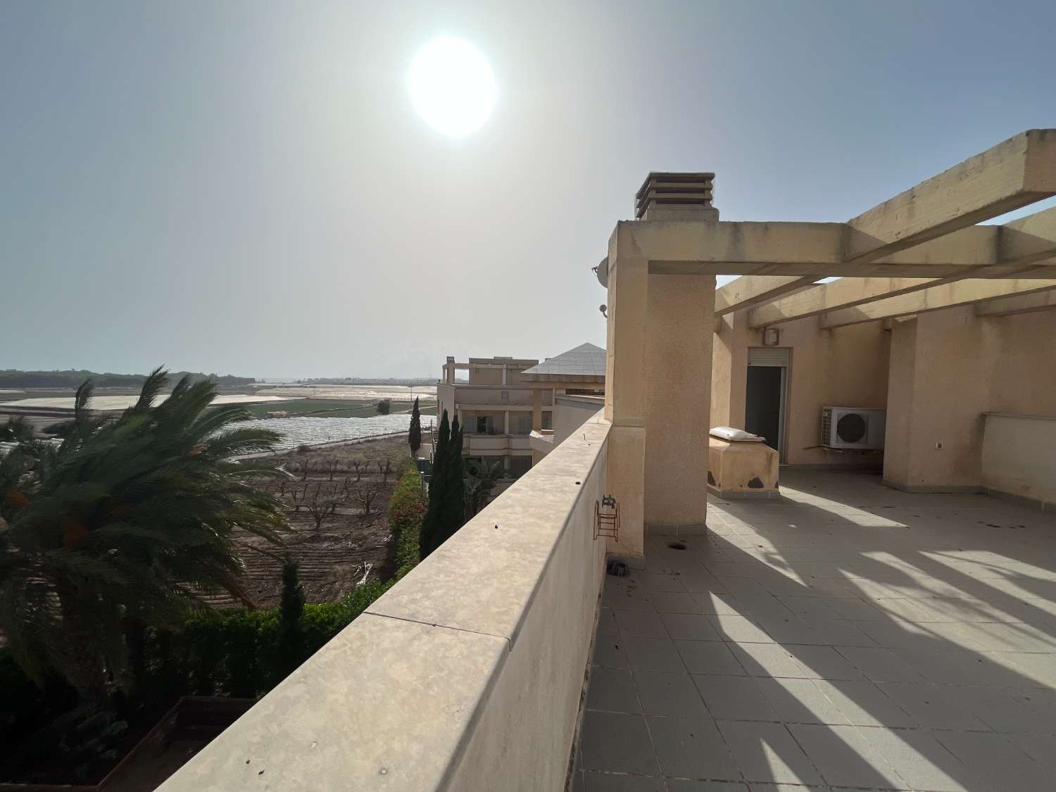Top floor apartment of 2 bedrooms in Palomares