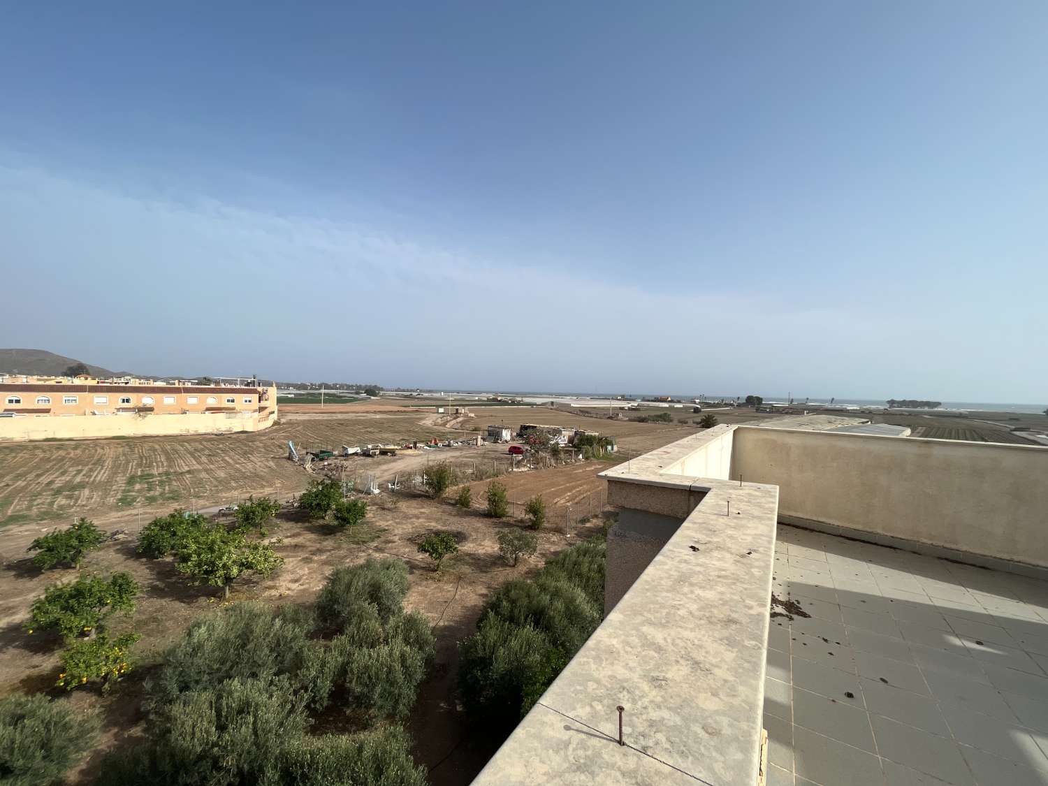 Top floor apartment of 2 bedrooms in Palomares