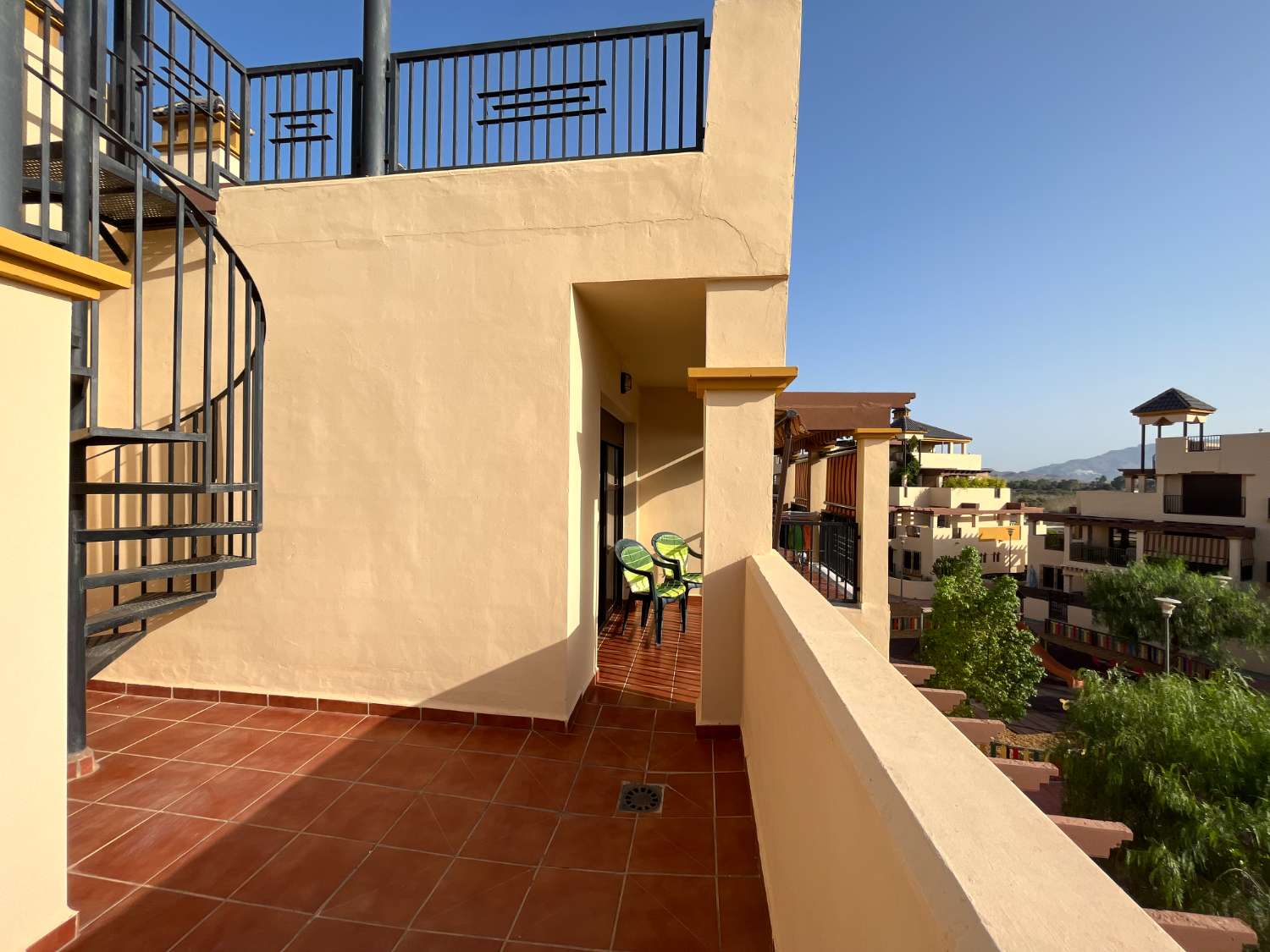 Alquiler de ático de 1 dormitorio en Puerto rey
