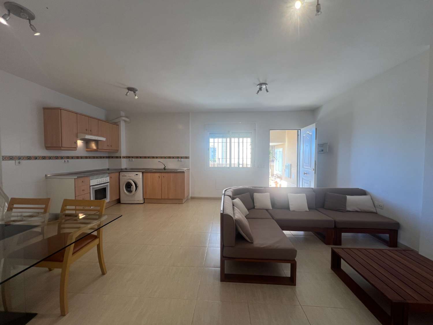 Appartement de 2 chambres au rez-de-chaussée