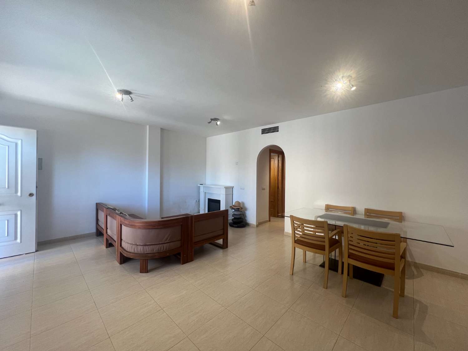 Appartement de 2 chambres au rez-de-chaussée