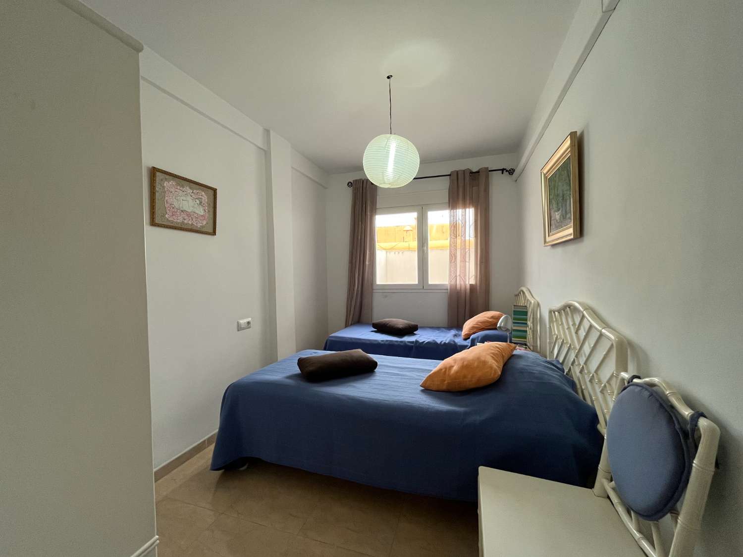 Apartamento de 2 dormitorios en planta baja SA1123
