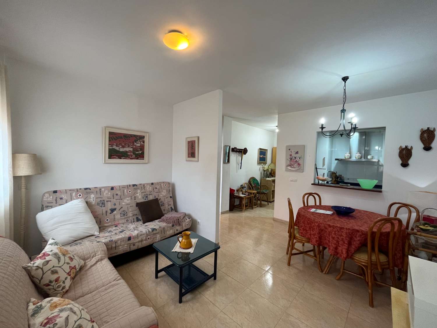 Apartamento de 2 dormitorios en planta baja SA1123