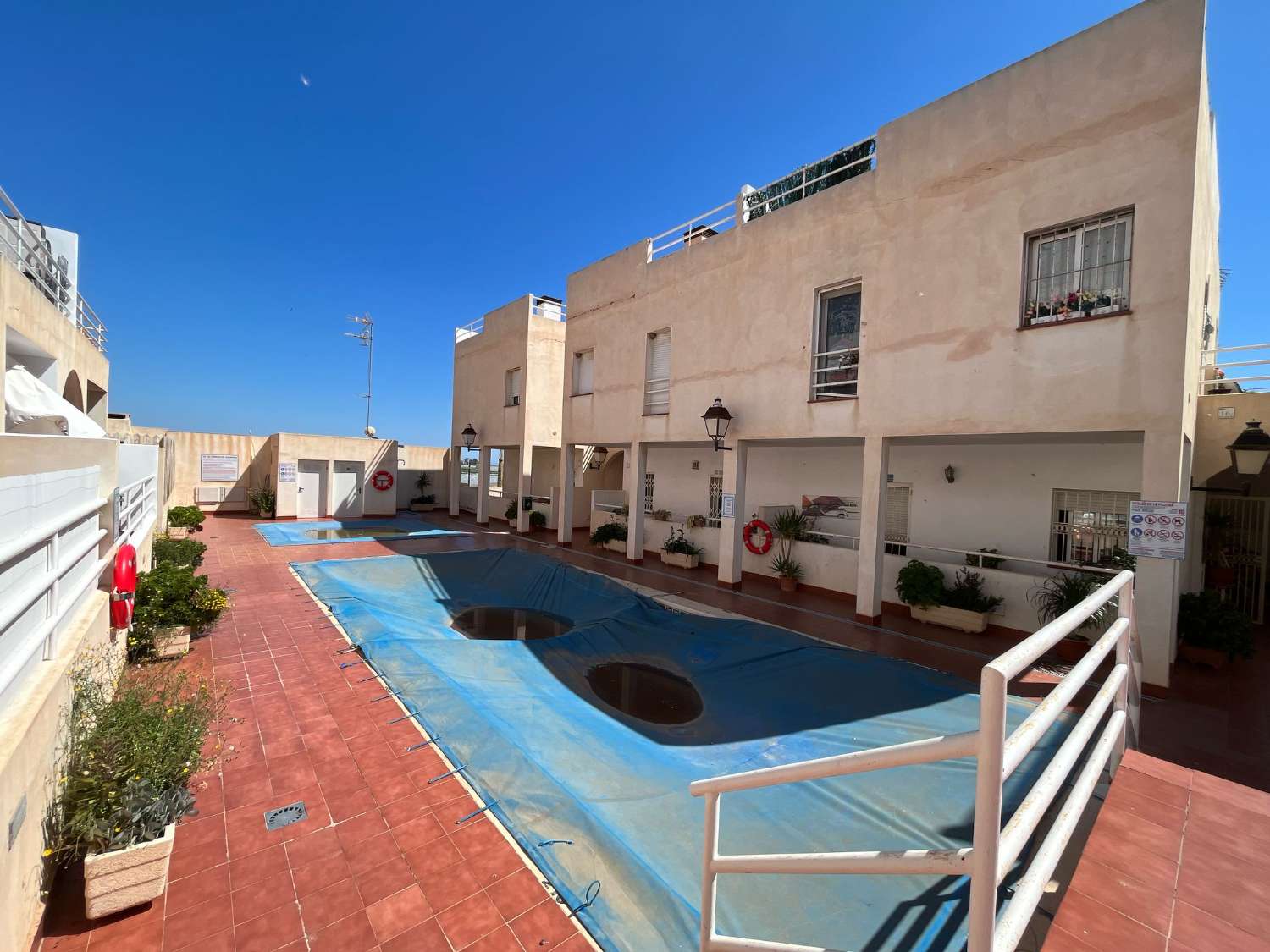Apartamento en planta baja de 2 dormitorios SA1125