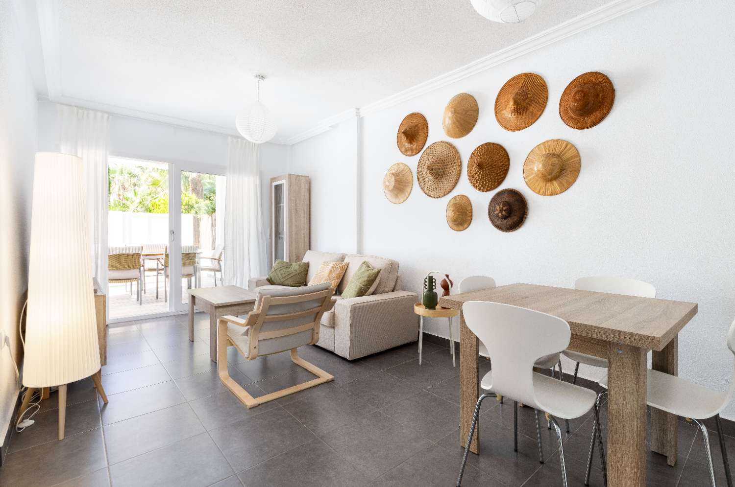 Apartamento en planta baja de 3 dormitorios