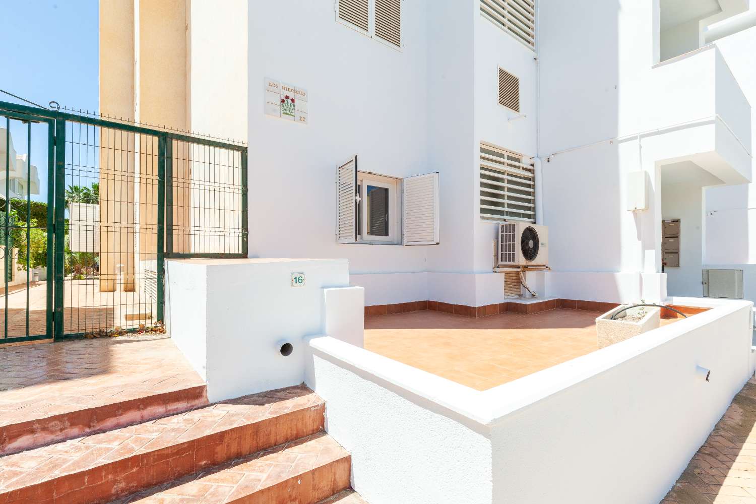 Appartement de 3 chambres au rez-de-chaussée