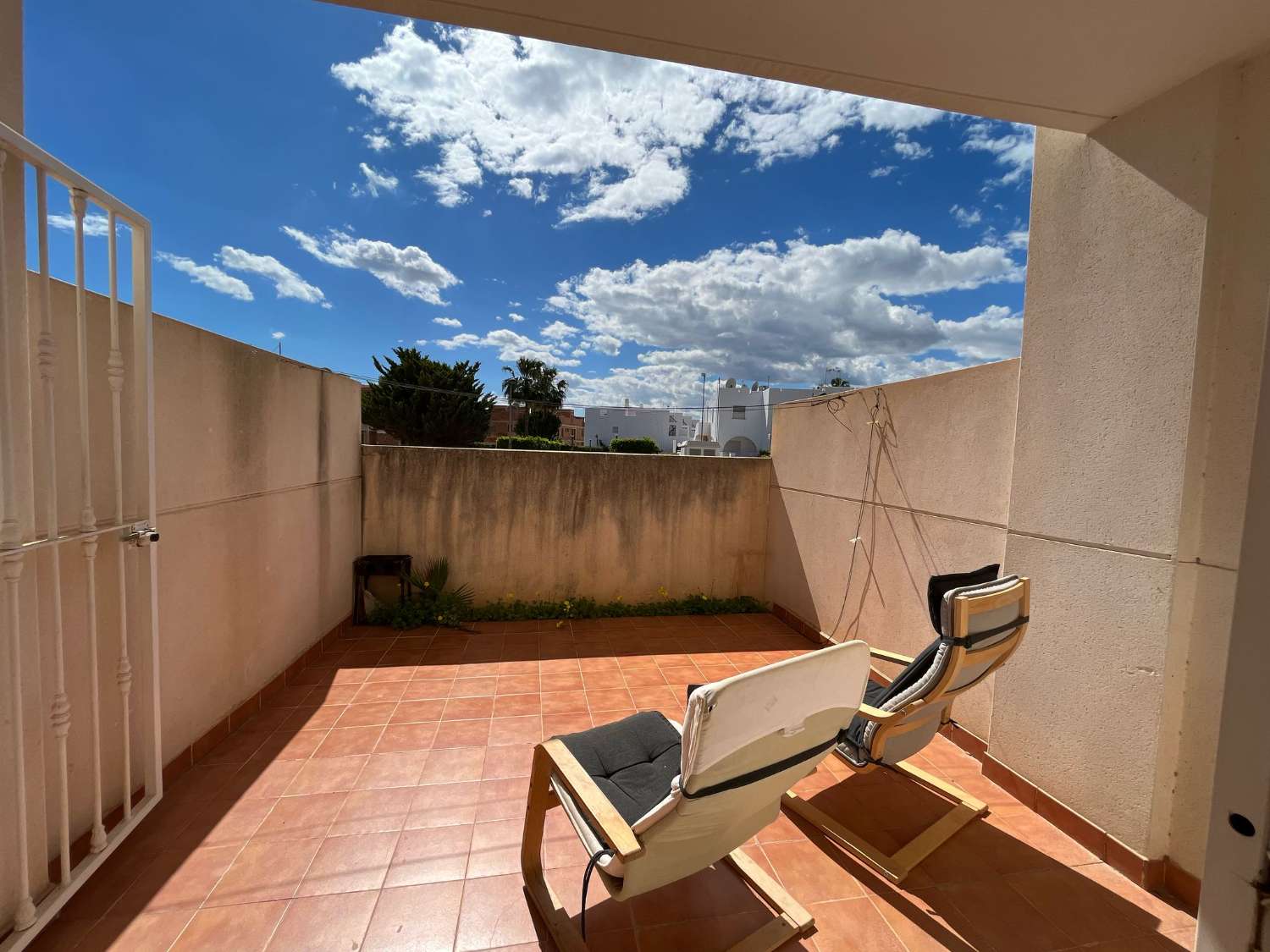 Appartement 1 chambre au rez-de-chaussée