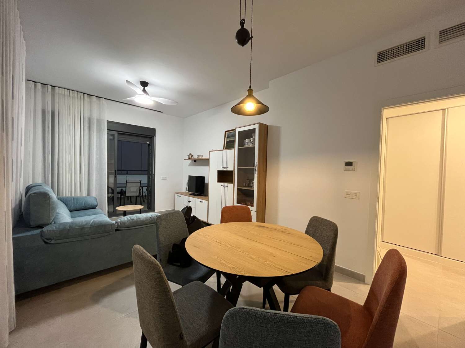 Apartamento en planta  baja de 3 dormitorios en Pinar de Garrucha
