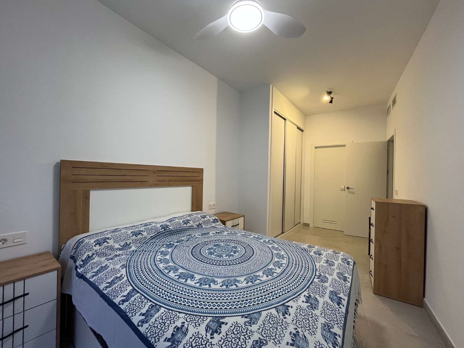 Apartamento en planta  baja de 3 dormitorios en Pinar de Garrucha