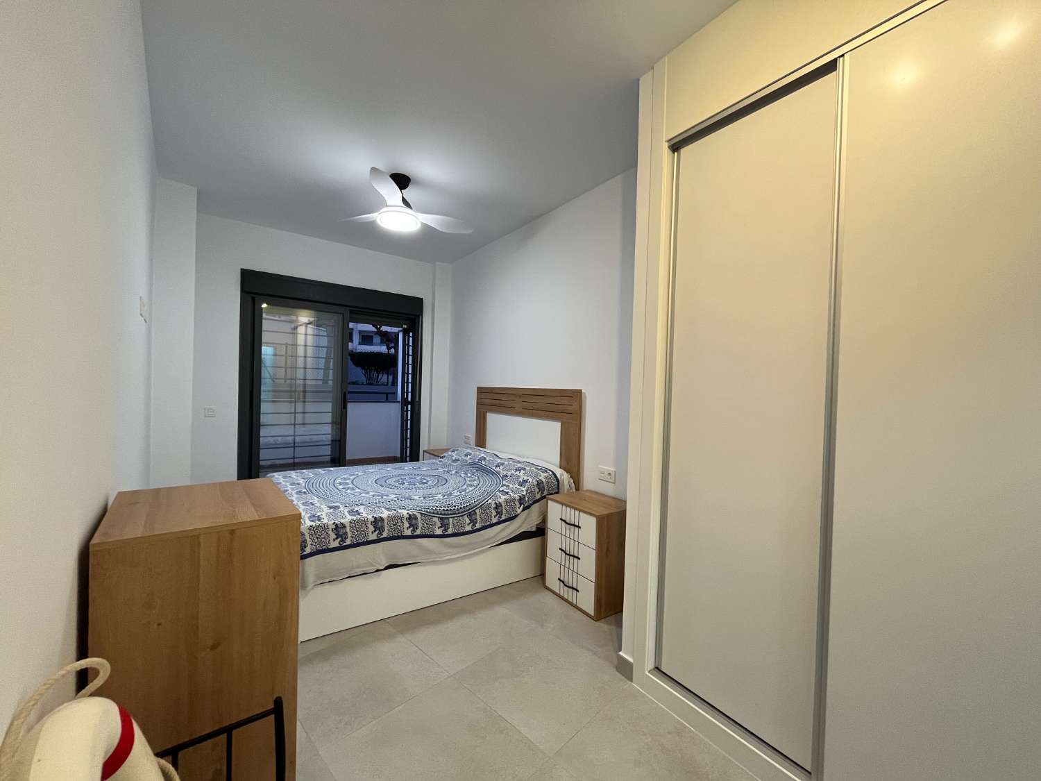 Apartamento en planta  baja de 3 dormitorios en Pinar de Garrucha