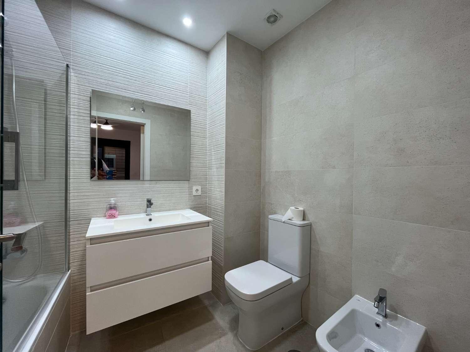 Apartamento en planta  baja de 3 dormitorios en Pinar de Garrucha