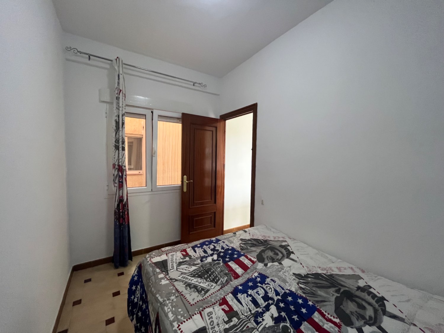 Apartamento de 2 dormitorios en Garrucha RA796
