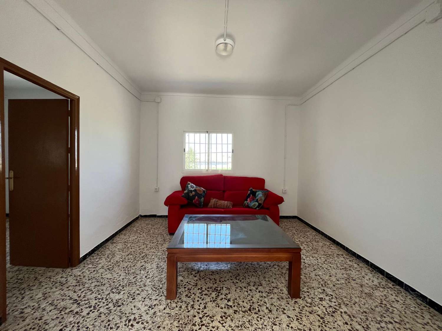 Casa de campo de 4 dormitorios  en Palomares