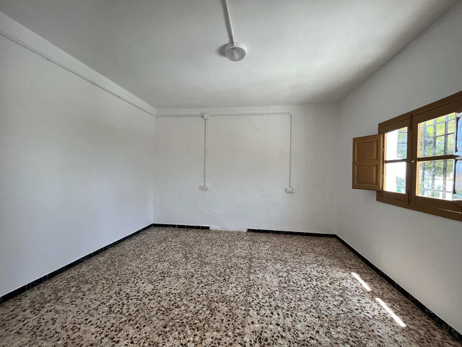 Casa de campo de 4 dormitorios  en Palomares