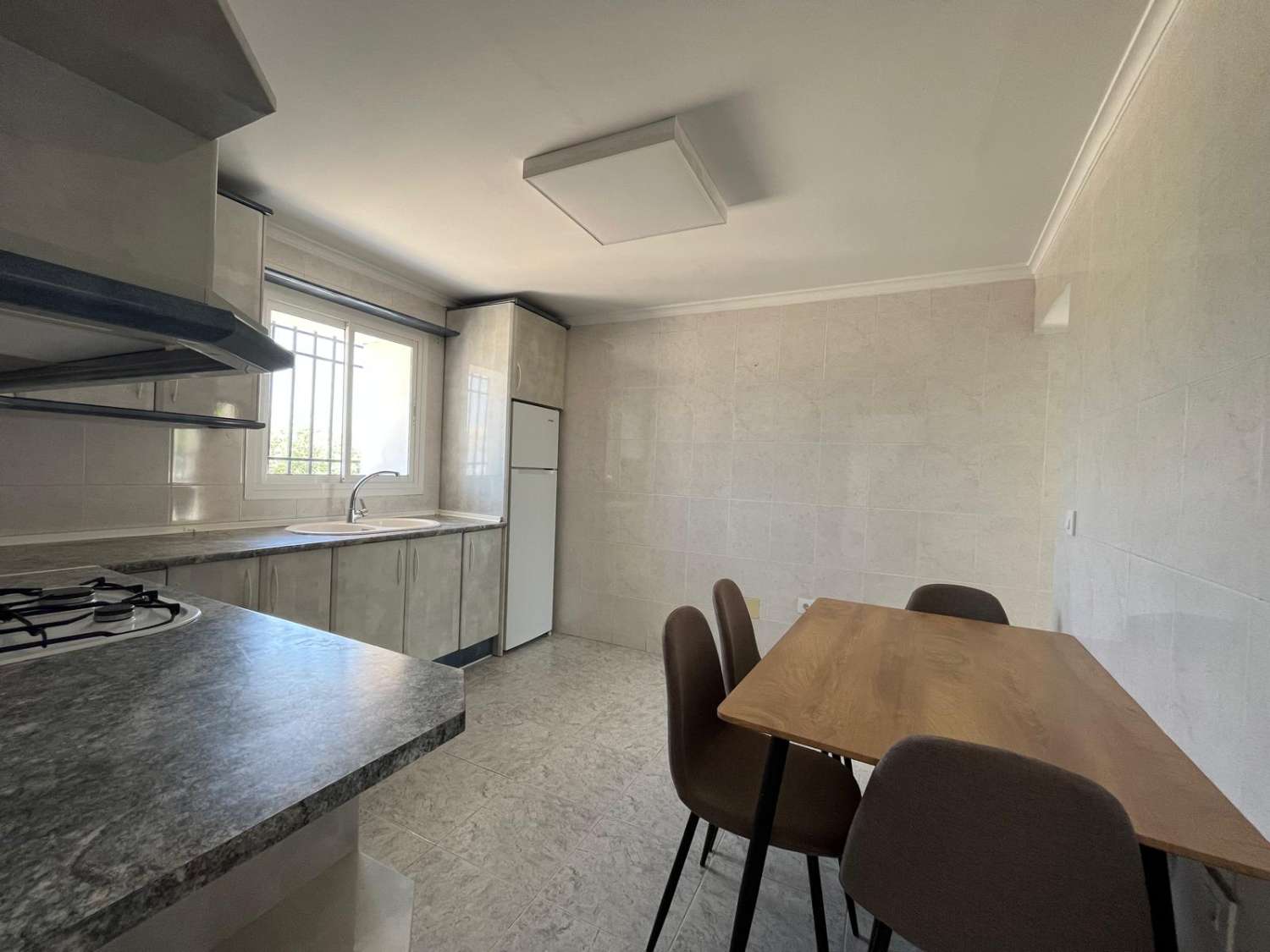Casa de campo de 4 dormitorios  en Palomares