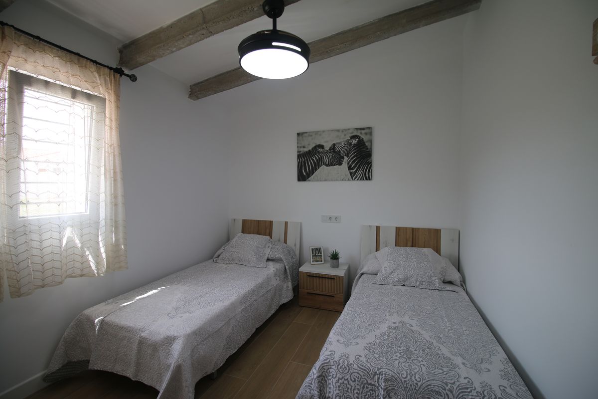 Casa de 2 dormitorios en Palomares planta baja