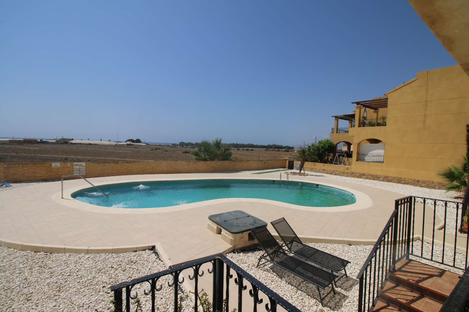 Appartement de 2 chambres au rez-de-chaussée à Palomares