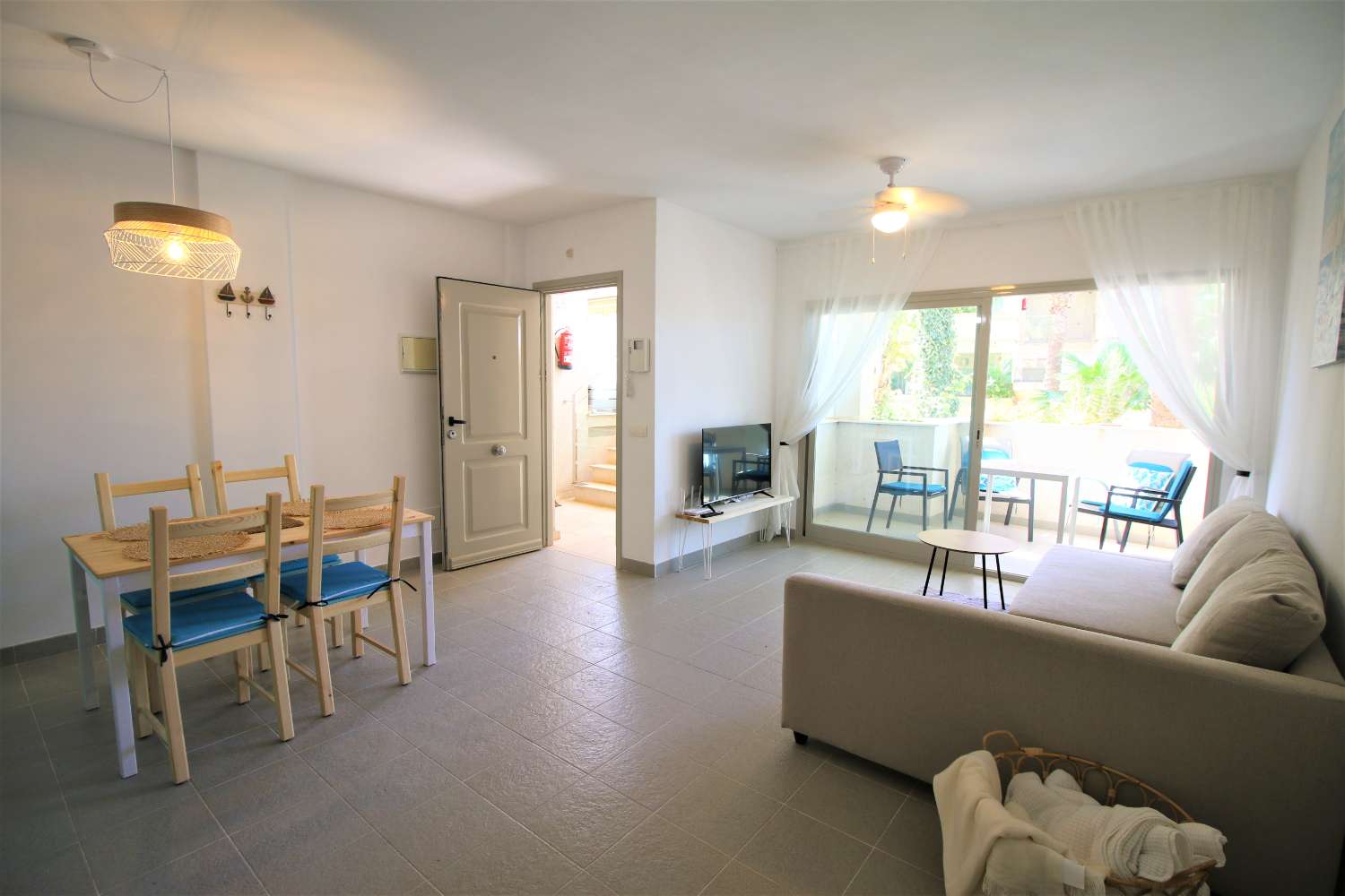 Appartement de 2 chambres au rez-de-chaussée à Palomares