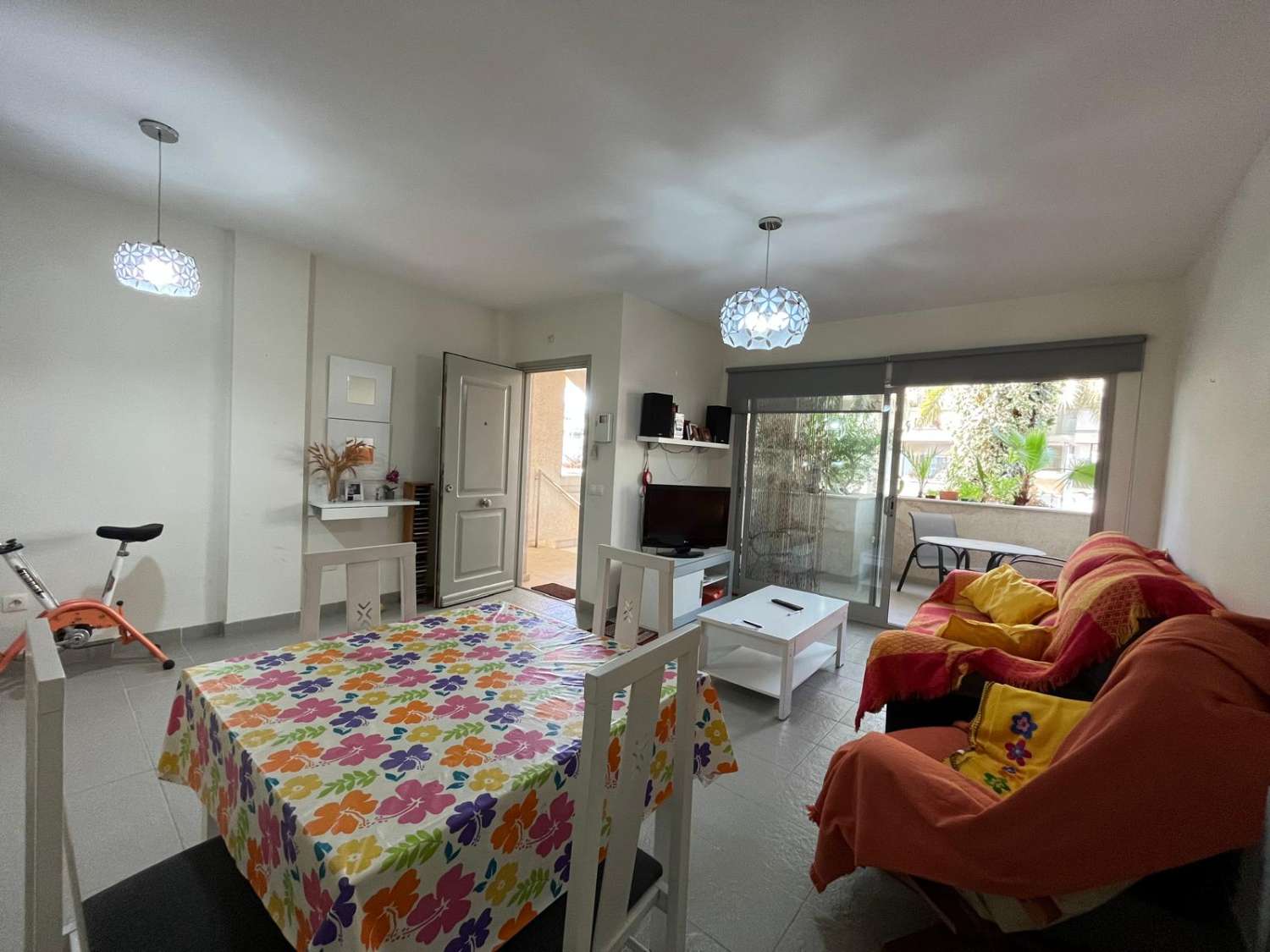 Apartamento en planta baja de 2 dormitorios en Palomares