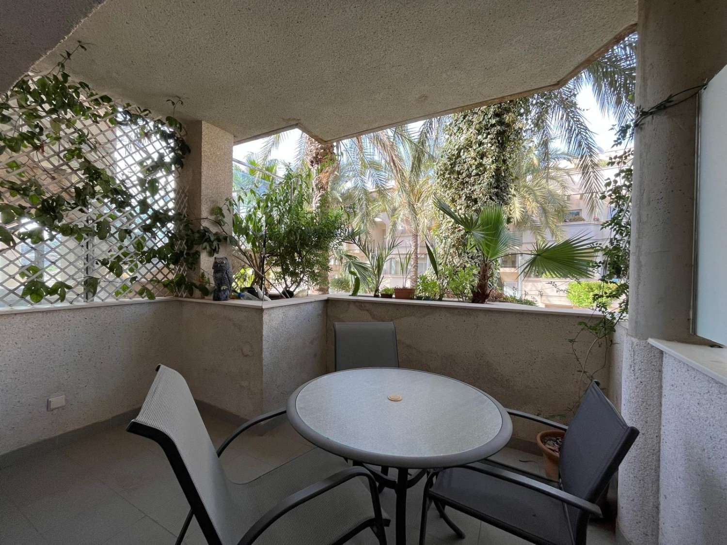 Apartamento en planta baja de 2 dormitorios en Palomares