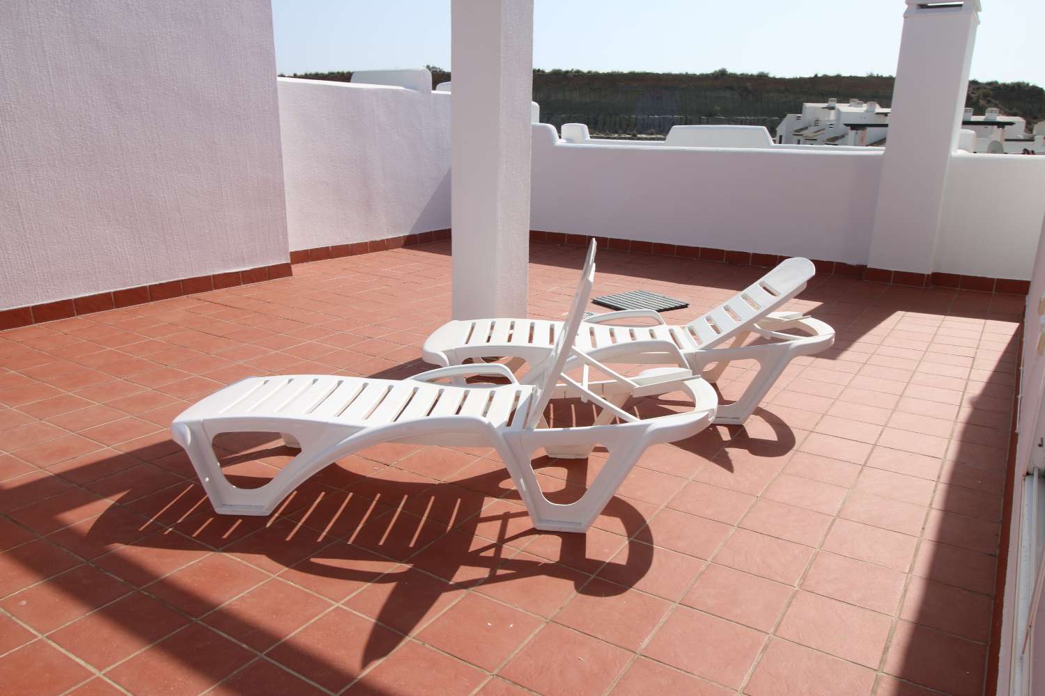 Ático de 2 dormitorios en Pueblo Salinas Vera playa