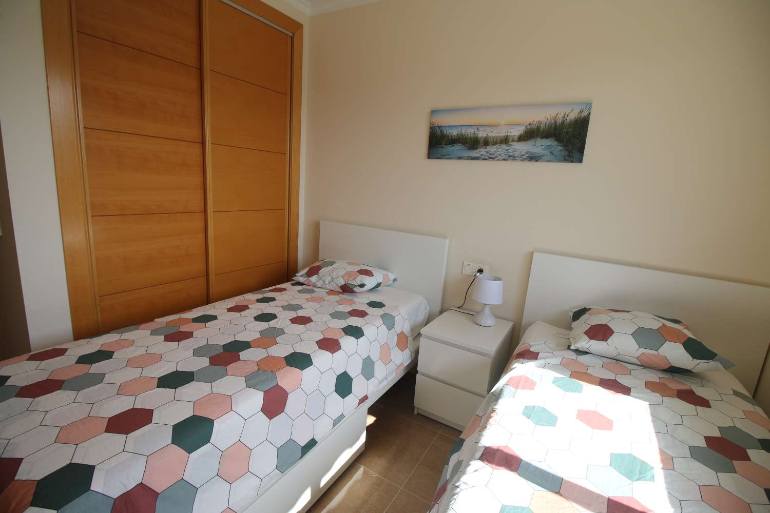 Ático de 2 dormitorios en Pueblo Salinas Vera playa