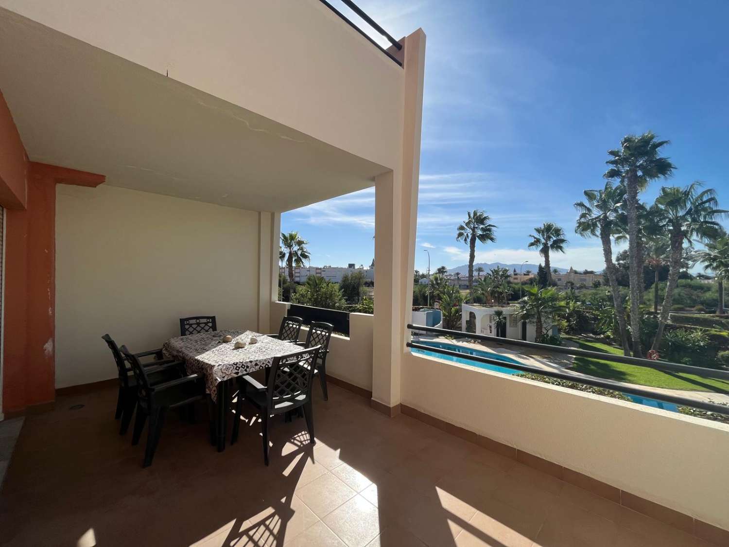 Apartamento de 2 dormitorios en paraiso de Vera playa