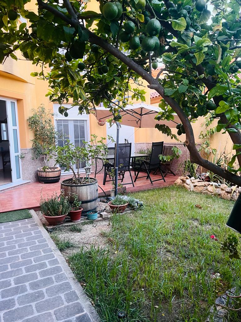 4 bedroom duplex in Vera town