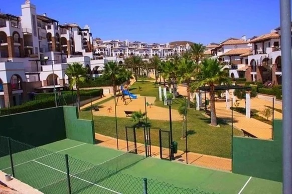 2 bedroom penthouse in Vera beach