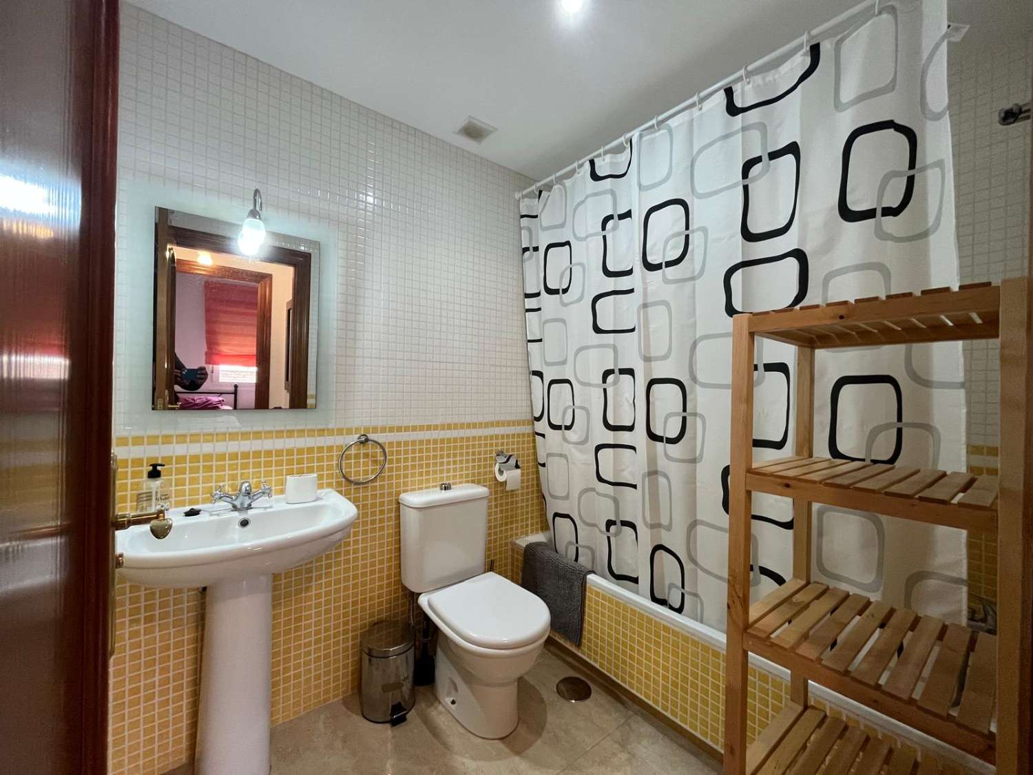 2 bedroom penthouse in Vera beach