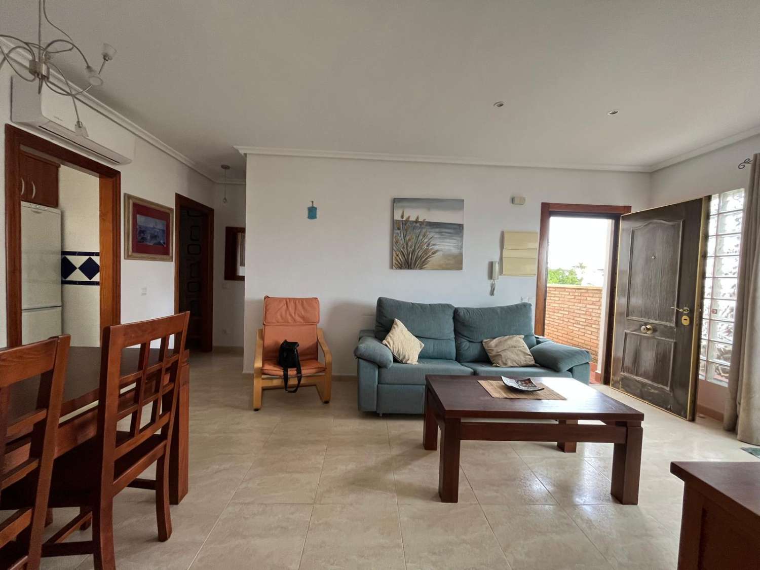 2 bedroom penthouse in Vera beach