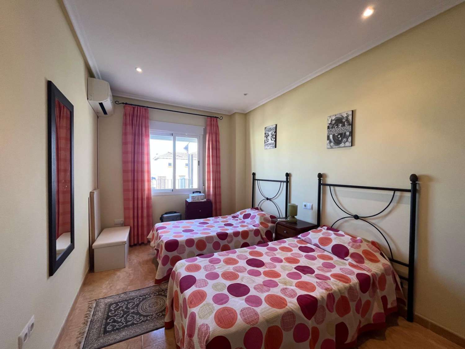 Apartamento de 2 dormitorios en Vera playa